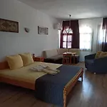 فندق Gamartata دوني