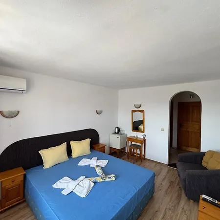 ホテル Gamartata デューニ